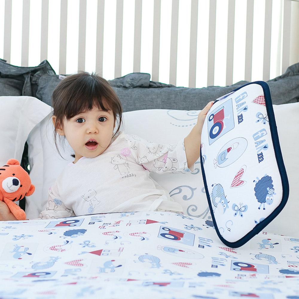 Pogmang 3D Mesh pillow