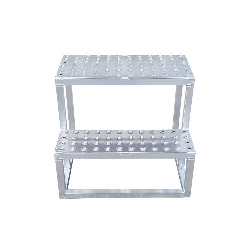 Aluminum step stand