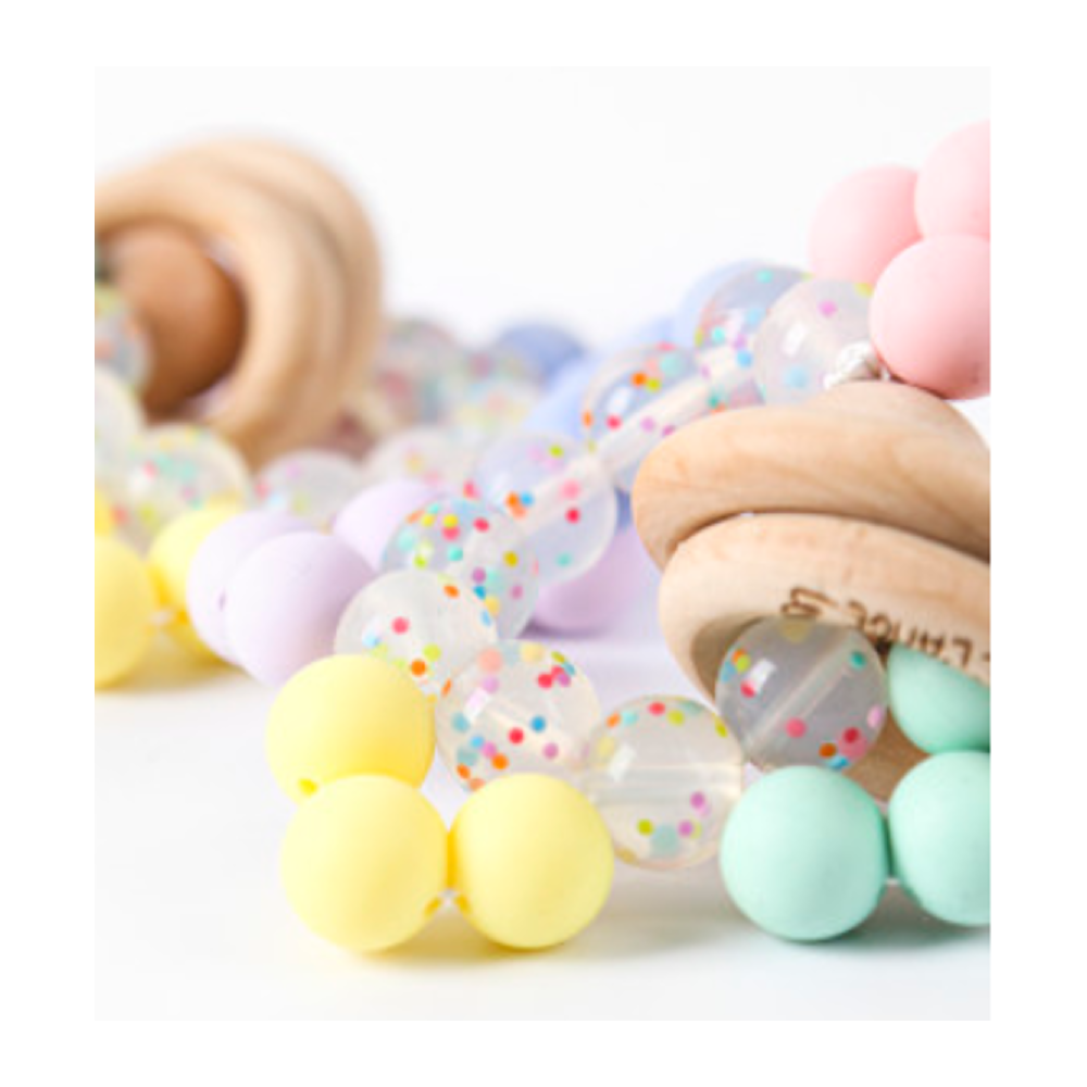 Natural Teether Toy Brand in Korea, HINOKI WOODEN STAR TEETHER with Rattle