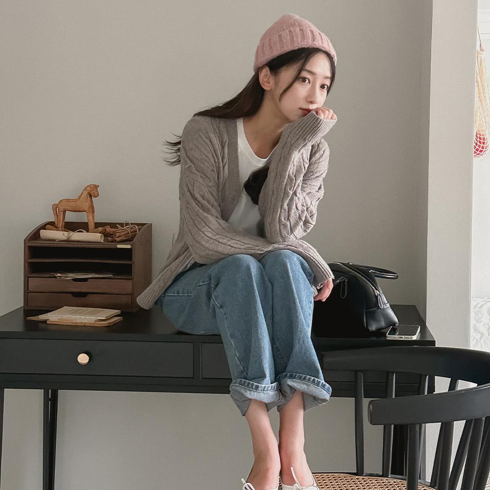 Ho-Ho Cable Cardigan