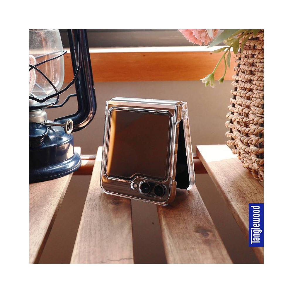 Tanglewood Clear Hard Case for Z Flip5