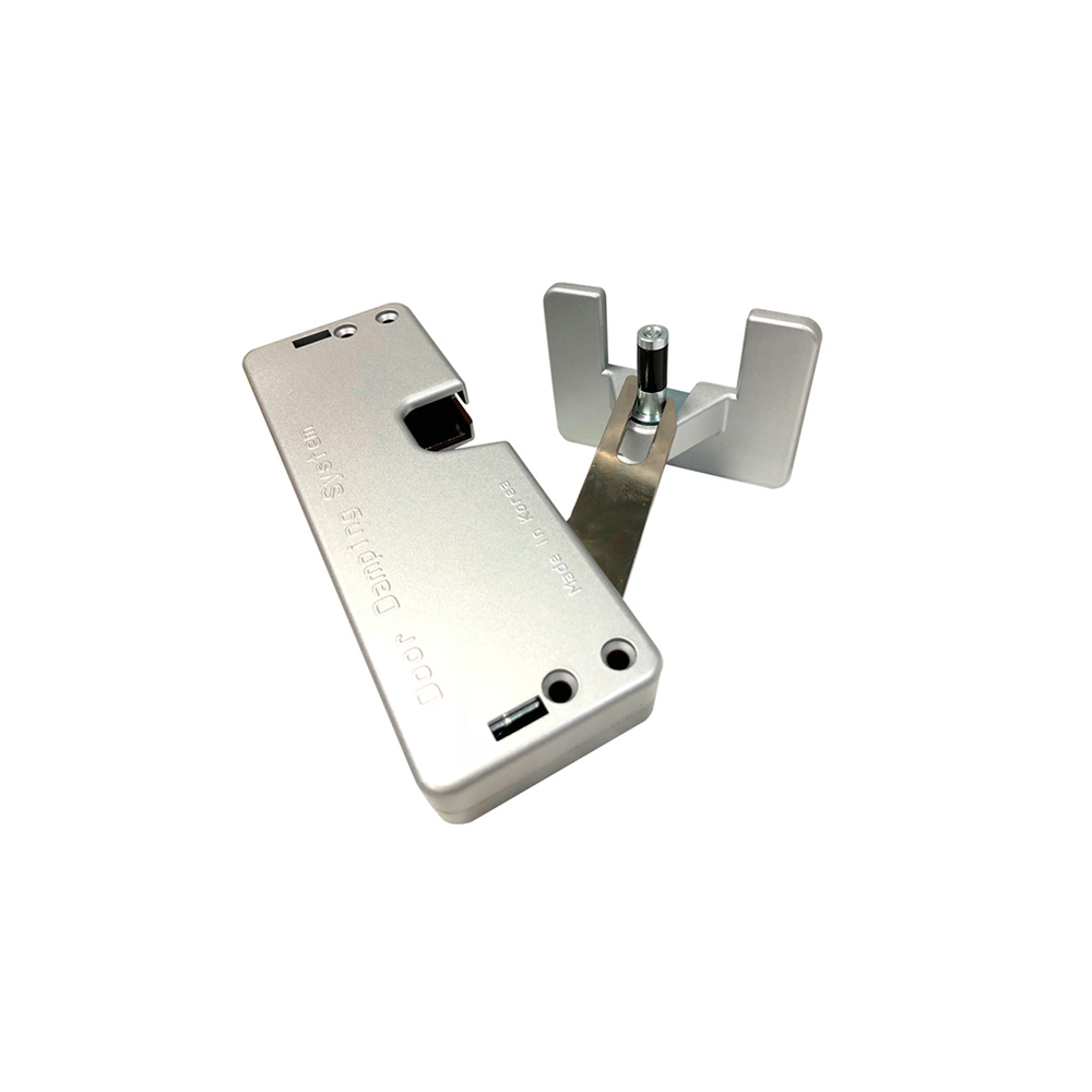 Damping door closer